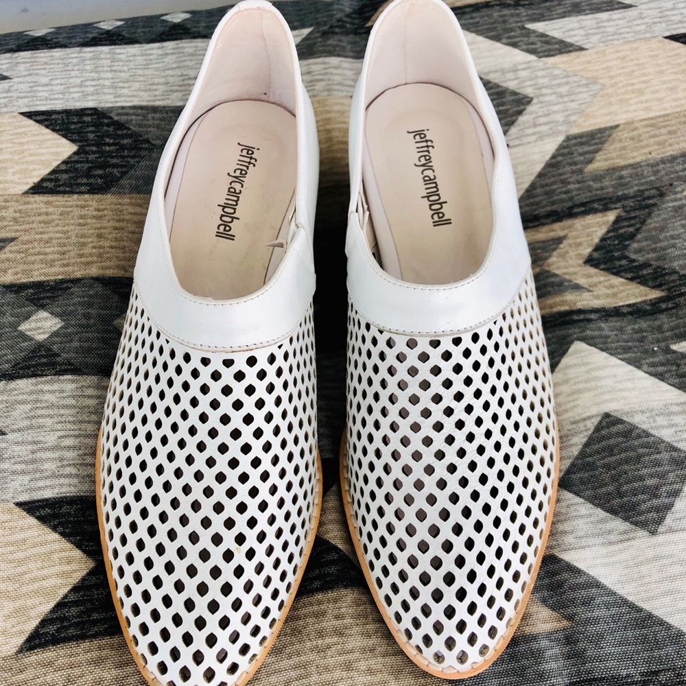 White booties - Picture 2 of 5